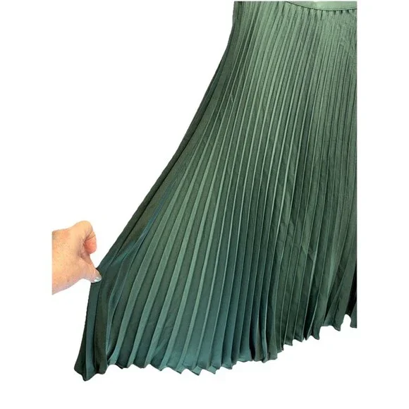 Banana Republic Satin Pleated Skirt Hunter Green Midi Petite 4P NWT Style 798408 - Picture 5 of 12